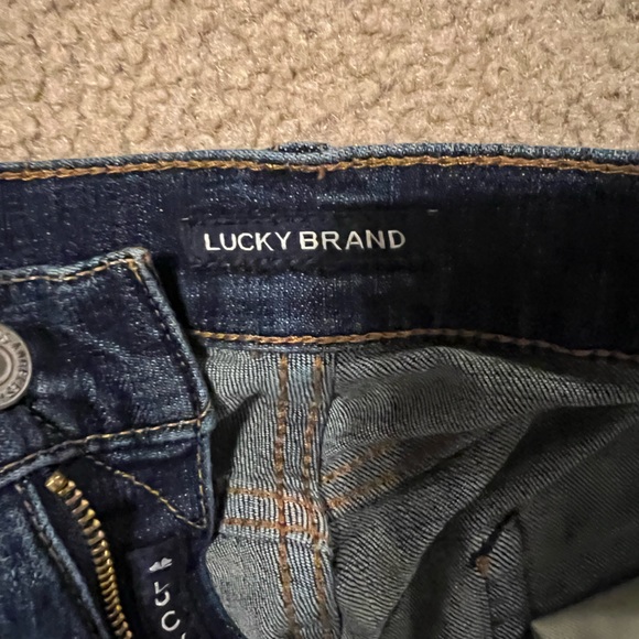 Lucky Brand 412 Athletic Slim - Picture 2 of 3